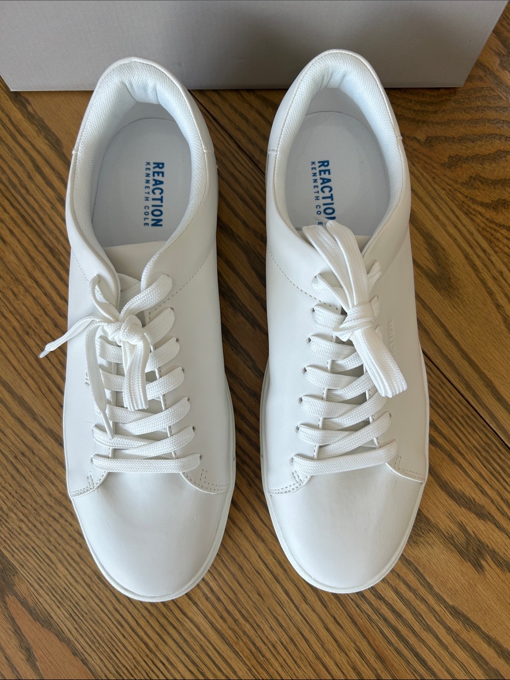 Reaction Kenneth Cole Javon Low-top sneaker, Ivory, size 12, NIB - Picture 5 of 10